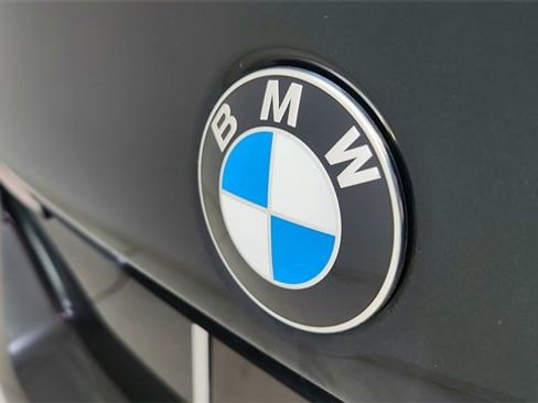 Used 2025 BMW 540i xDrive image 16