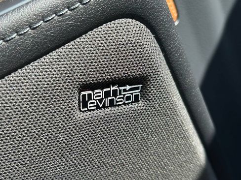 Used 2025 Lexus GX 550 w/ Accessory Package (2T) AWD/4WD image 29