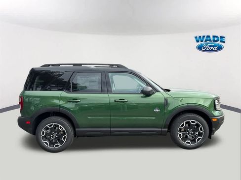 New 2025 Ford Bronco Sport Outer Banks image 4