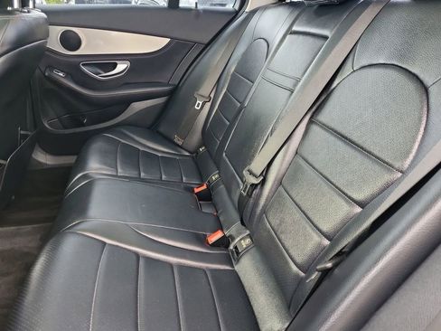 Used 2015 Mercedes-Benz C 300 4MATIC Sedan image 12