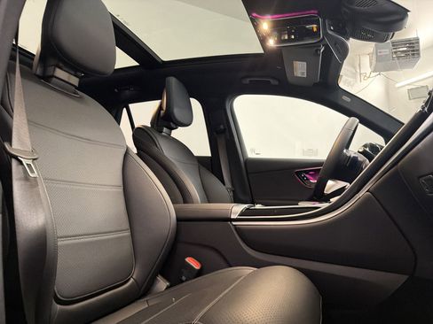 Certified 2026 Mercedes-Benz GLC 300 image 30