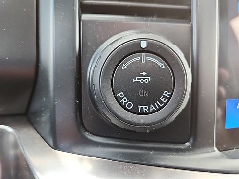 Used 2024 Ford F250 King Ranch w/ Chrome Package AWD/4WD image 29