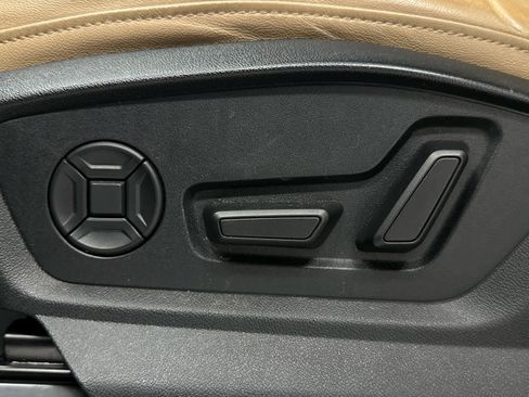 Used 2023 Audi Q7 2.0T Premium w/ Convenience Package image 12