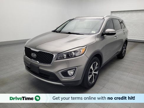 Used 2017 Kia Sorento EX image 1
