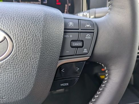 New 2026 Toyota Camry SE FWD image 22