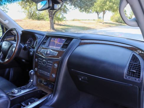 Used 2017 INFINITI QX80 4WD image 27