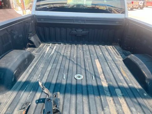 Used 2023 Chevrolet Silverado 2500 LT w/ Convenience Package AWD/4WD image 6