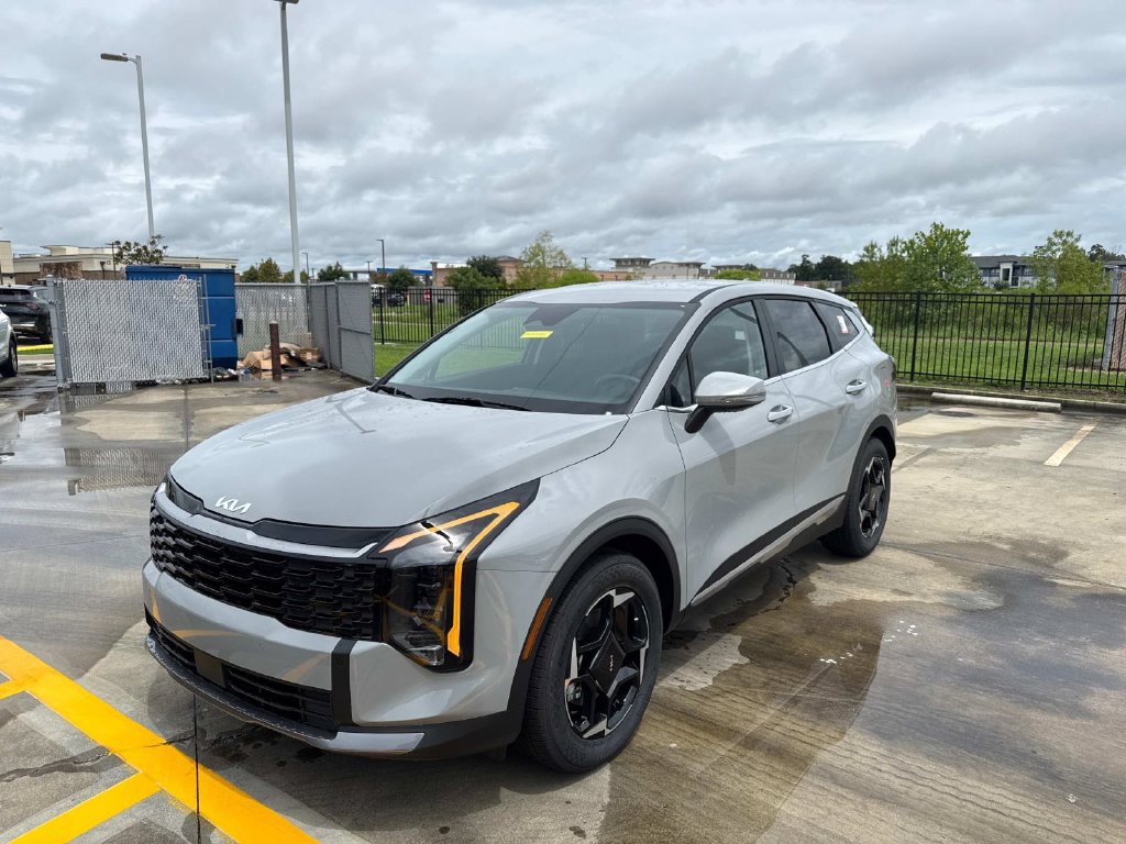 New 2026 Kia Sportage SX FWD image 3