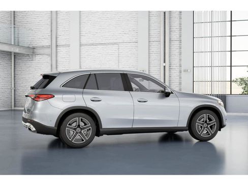 New 2026 Mercedes-Benz GLC 300 image 16