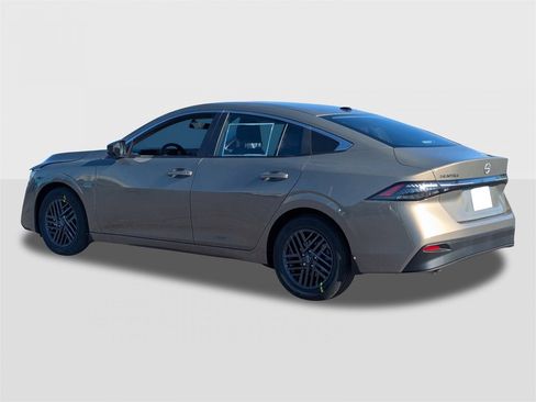 New 2026 Nissan Sentra SV image 3