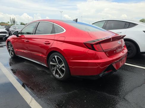 Used 2021 Hyundai Sonata SEL Plus w/ Tech Package FWD image 12