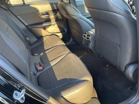 Certified 2025 Mercedes-Benz GLC 300 4MATIC image 43