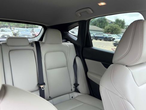 Used 2025 Nissan Murano SV AWD/4WD image 32