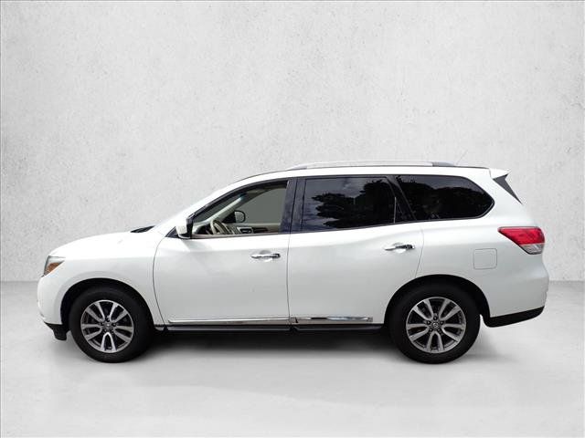 Used 2014 Nissan Pathfinder SL w/ SL Premium Package AWD/4WD image 2