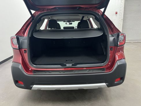 Used 2025 Subaru Outback Limited w/ Popular Package #2 image 15