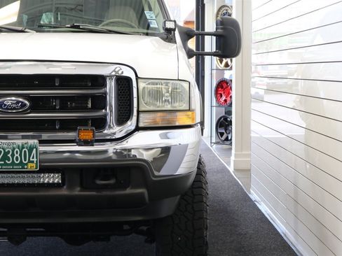 Used 2003 Ford F350 Lariat image 54