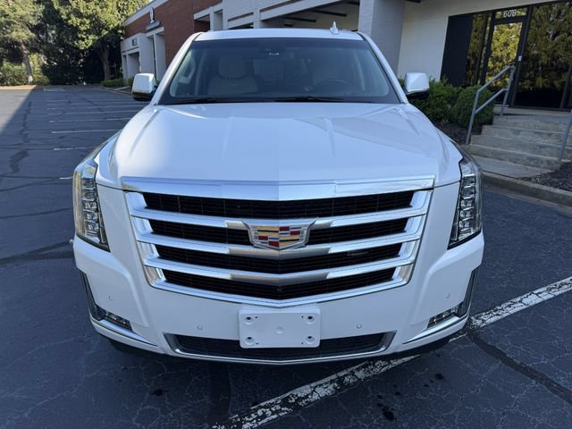 Used 2018 Cadillac Escalade Luxury RWD image 9