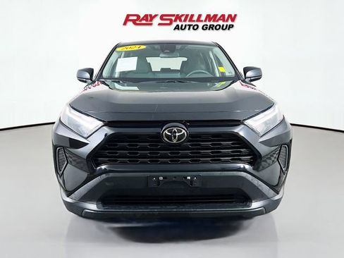 Used 2024 Toyota RAV4 LE image 2