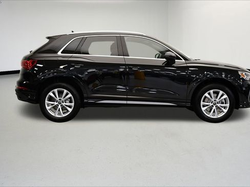 Used 2025 Audi Q3 2.0T Premium w/ Convenience Package image 63