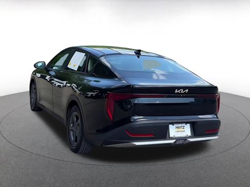 Used 2025 Kia K4 FWD image 11