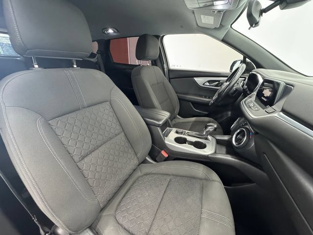 Used 2019 Chevrolet Blazer LT FWD image 37