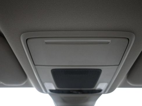 Used 2024 Honda CR-V LX image 17