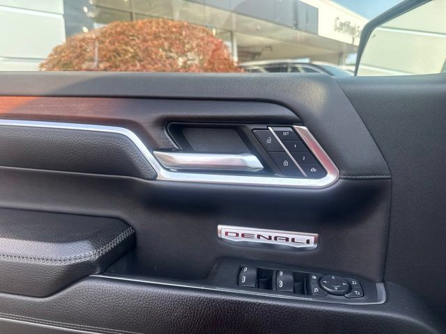 Used 2024 GMC Sierra 1500 Denali w/ Denali Reserve Package AWD/4WD image 14