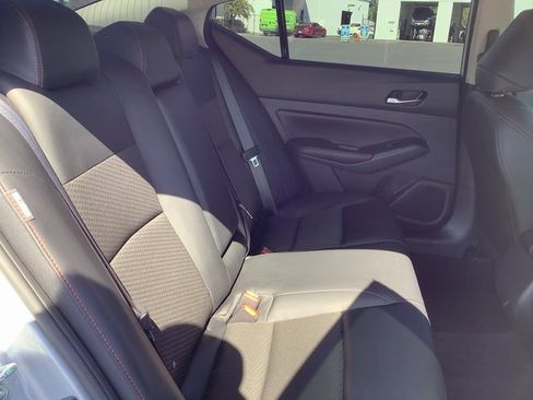 Used 2024 Nissan Altima 2.5 SR image 33