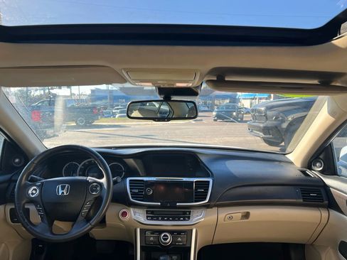 Used 2013 Honda Accord Touring image 10