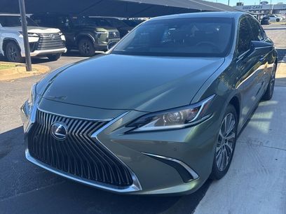Used 2019 Lexus ES 300h