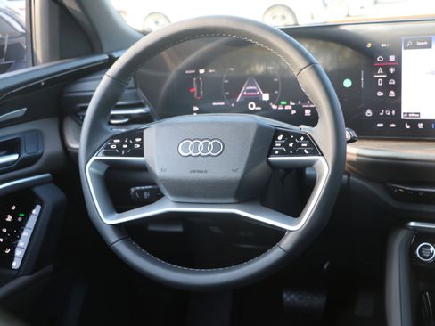 Used 2025 Audi Q5 Premium Plus image 30