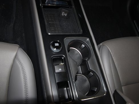 New 2026 Lincoln Corsair Reserve image 16