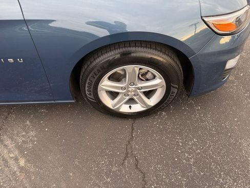 Used 2024 Chevrolet Malibu LT FWD image 30