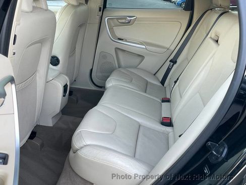 Used 2011 Volvo XC60 3.2 image 11