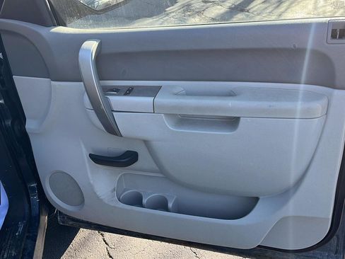 Used 2011 Chevrolet Silverado 1500 W/T w/ LS Package image 21