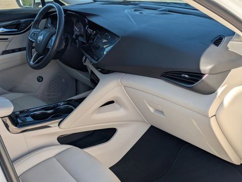 Used 2023 Buick Envision Essence image 23