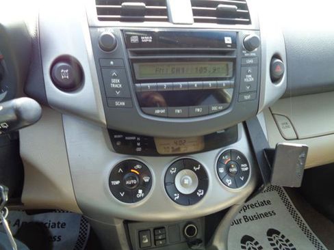 Used 2008 Toyota RAV4 Limited AWD/4WD image 37