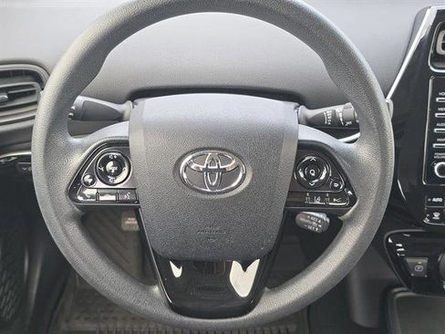 Used 2021 Toyota Prius LE image 16