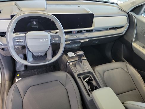 New 2027 Kia Seltos EX FWD image 8