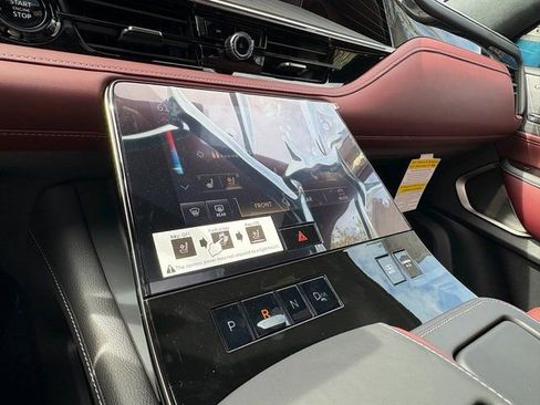 New 2026 INFINITI QX80 Autograph image 21