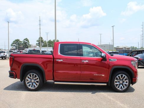 Used 2024 GMC Sierra 1500 Denali w/ Denali Reserve Package RWD image 6