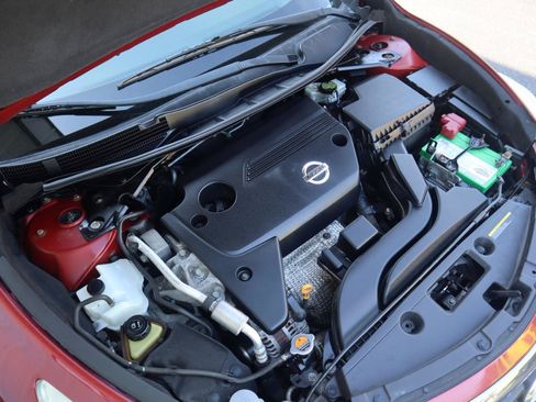 Used 2015 Nissan Altima 2.5 SV FWD image 30