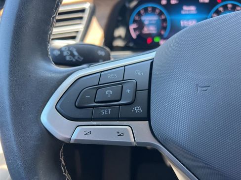 Used 2024 Volkswagen Atlas SE FWD image 20