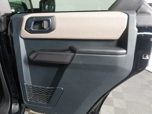 Certified 2024 Ford Bronco Wildtrak AWD/4WD image 35