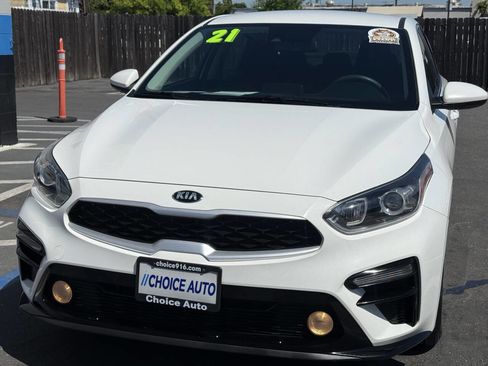 Used 2021 Kia Forte LXS FWD image 18