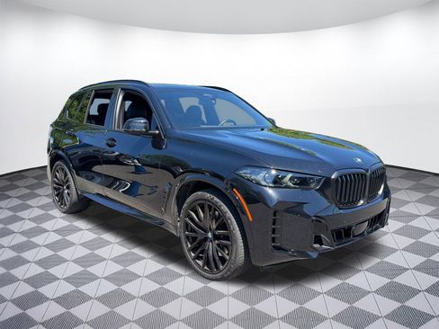 Used 2024 BMW X5 xDrive40i w/ M Sport Package AWD/4WD image 7