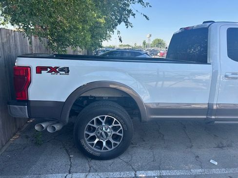 Used 2021 Ford F350 Lariat w/ Lariat Ultimate Package AWD/4WD image 19