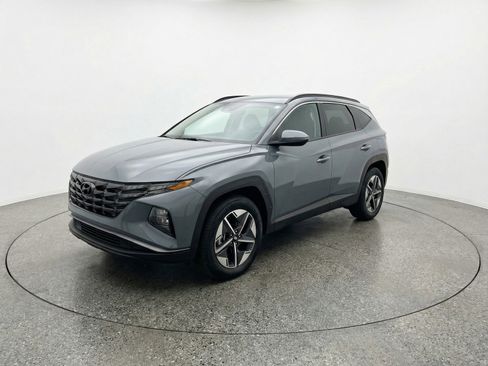 Used 2025 Hyundai Tucson SEL AWD/4WD image 3