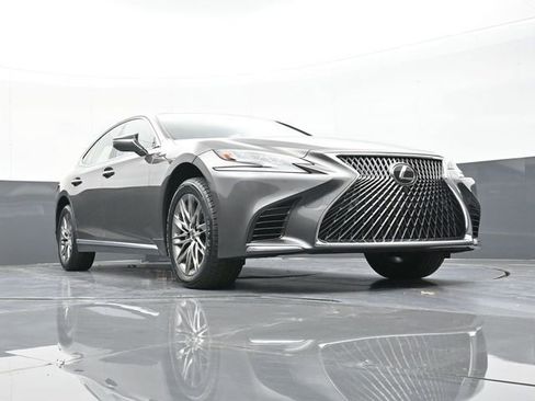 Used 2018 Lexus LS 500 image 52