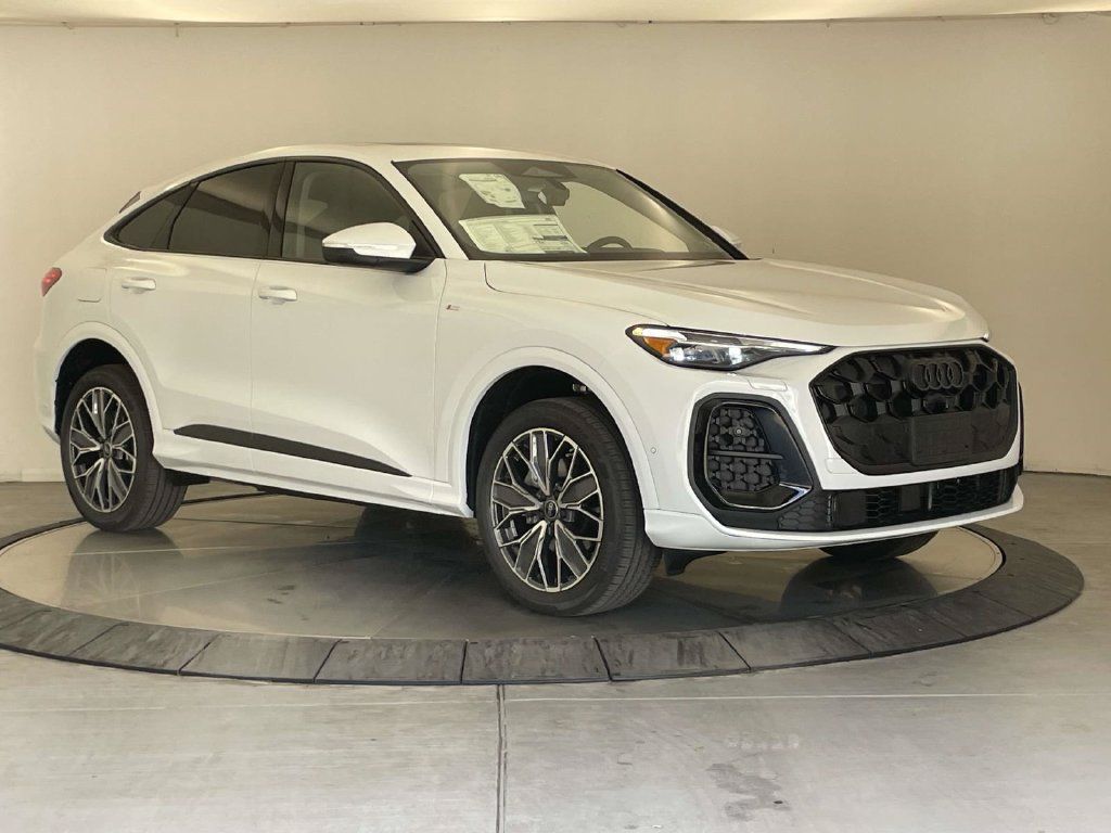 New 2026 Audi Q5 Premium Plus AWD/4WD image 9